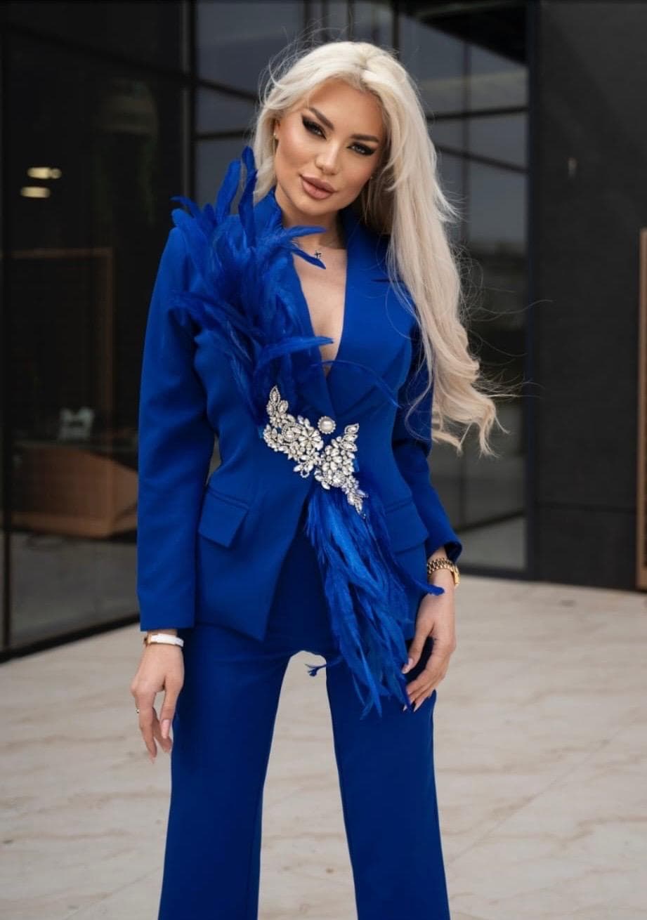 Costum Compleu cu Pantalon si Pene DYA11 - imagine 3