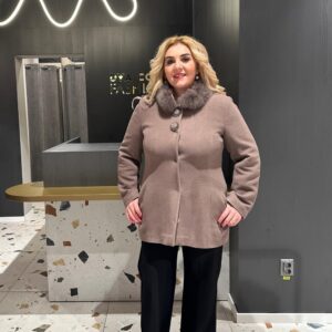 Palton Scurt cu Blana Naturala DYA306