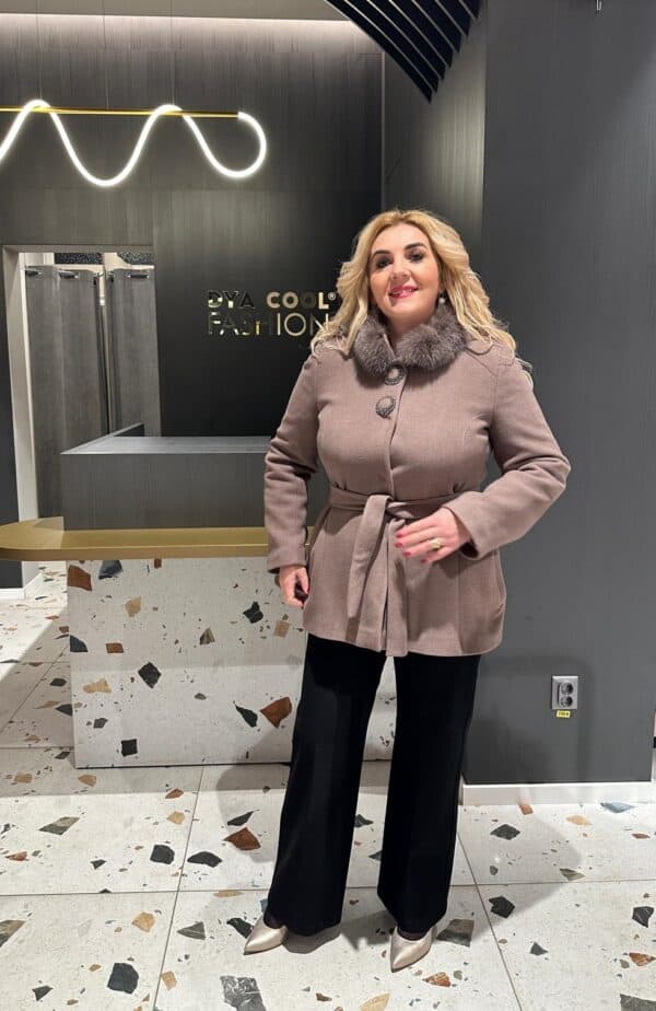 Palton Scurt cu Blana Naturala DYA306 - imagine 3