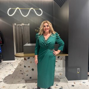 Rochie cu Cristale pe Rever DYA326