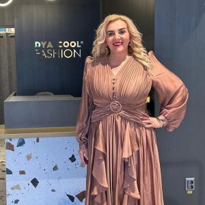 Rochie Lunga cu Maneci DYA348