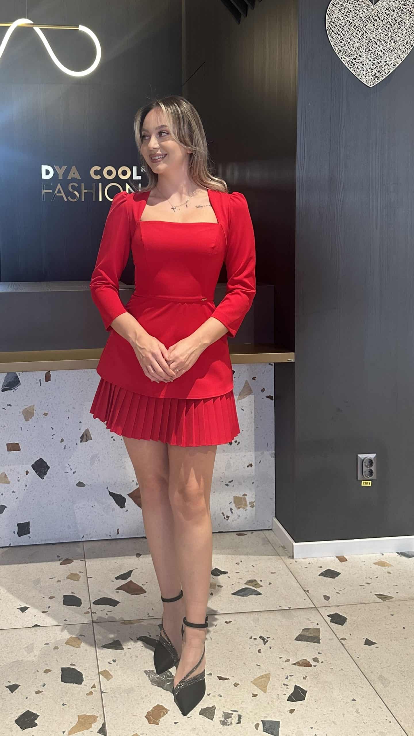 Rochie Scurta Rosie DYA395