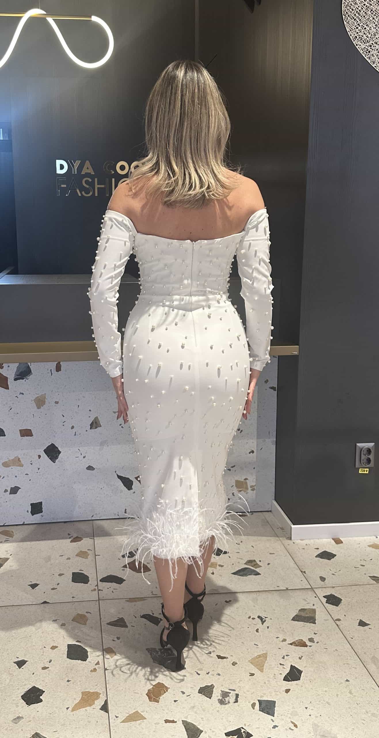 Roochie Midi Alba cu Pene si Perle DYA391 - imagine 4