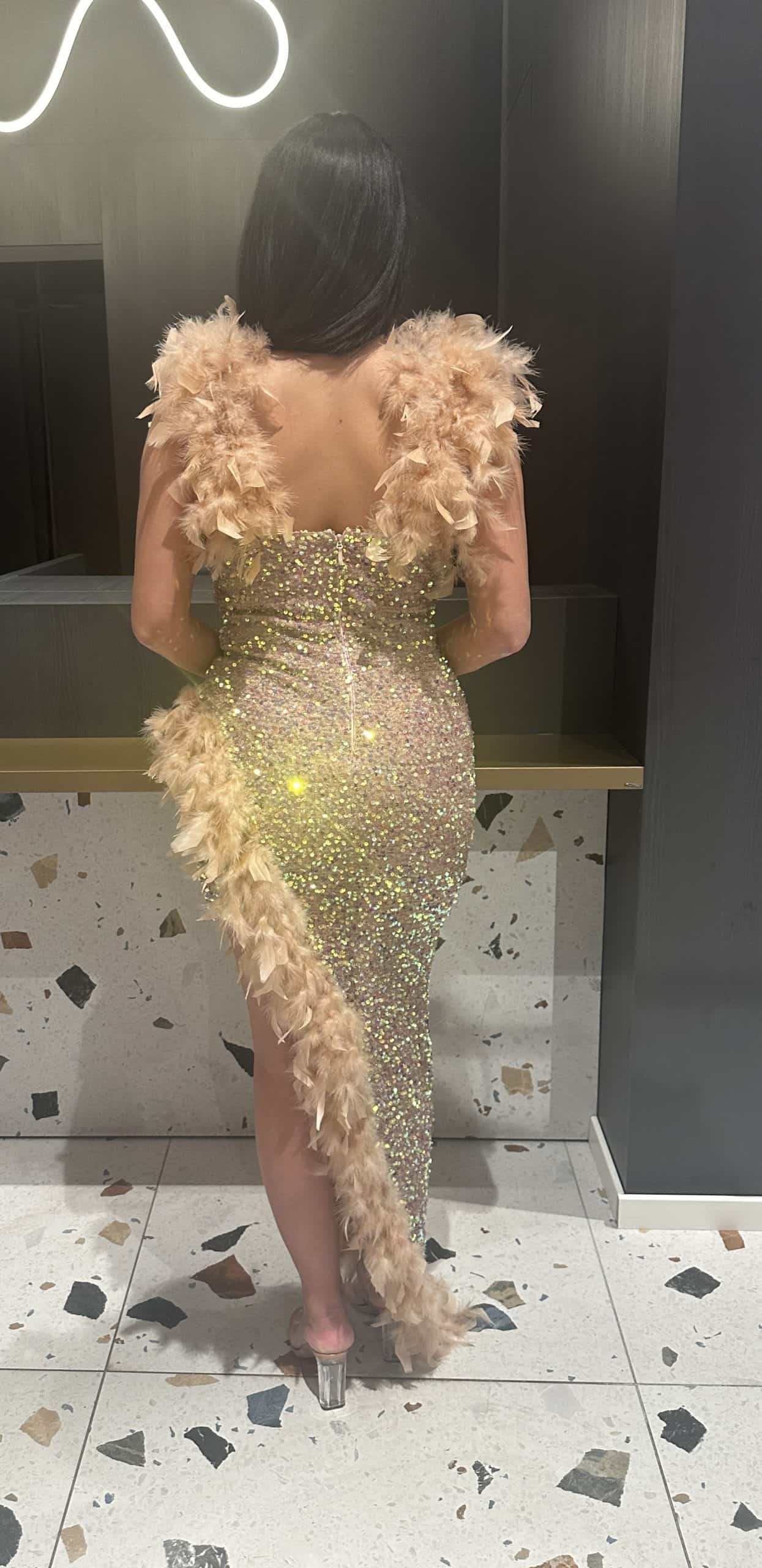 Rochie Lunga Paiete si Pene Crem-Auriu DYA421 - imagine 5