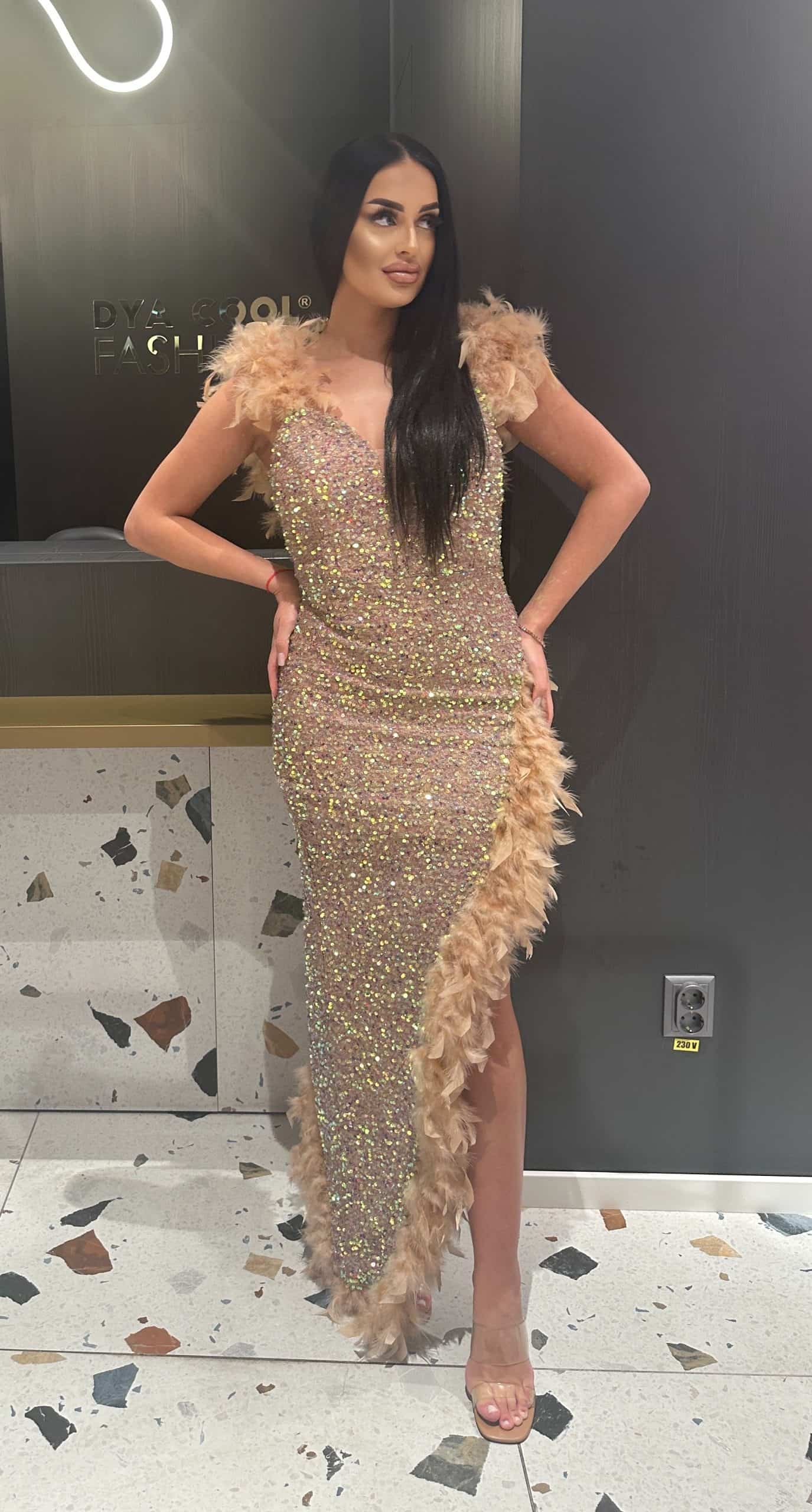 Rochie Lunga Paiete si Pene Crem-Auriu DYA421 - imagine 2