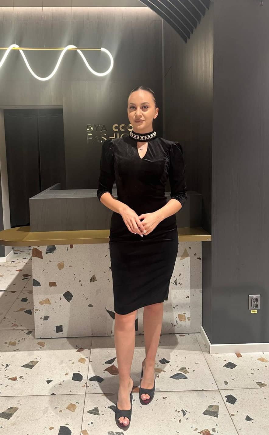 Rochie Velour Scurta DYA365