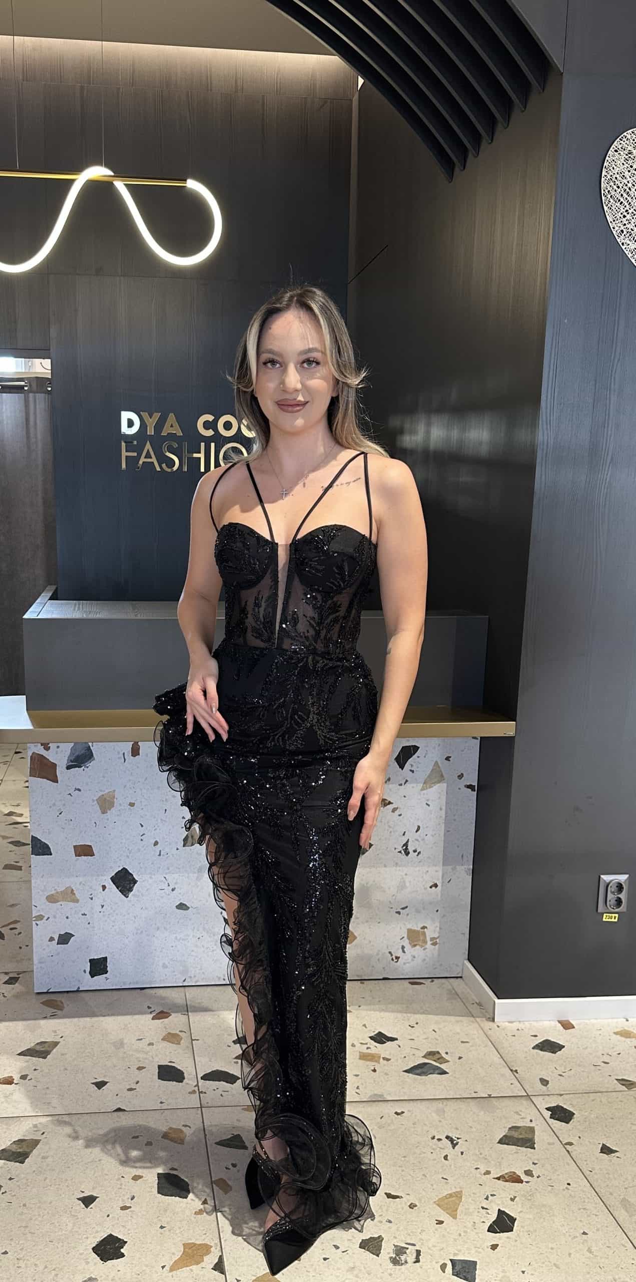 Rochie Lux  Lunga Neagra Cu Pietricele DYA443