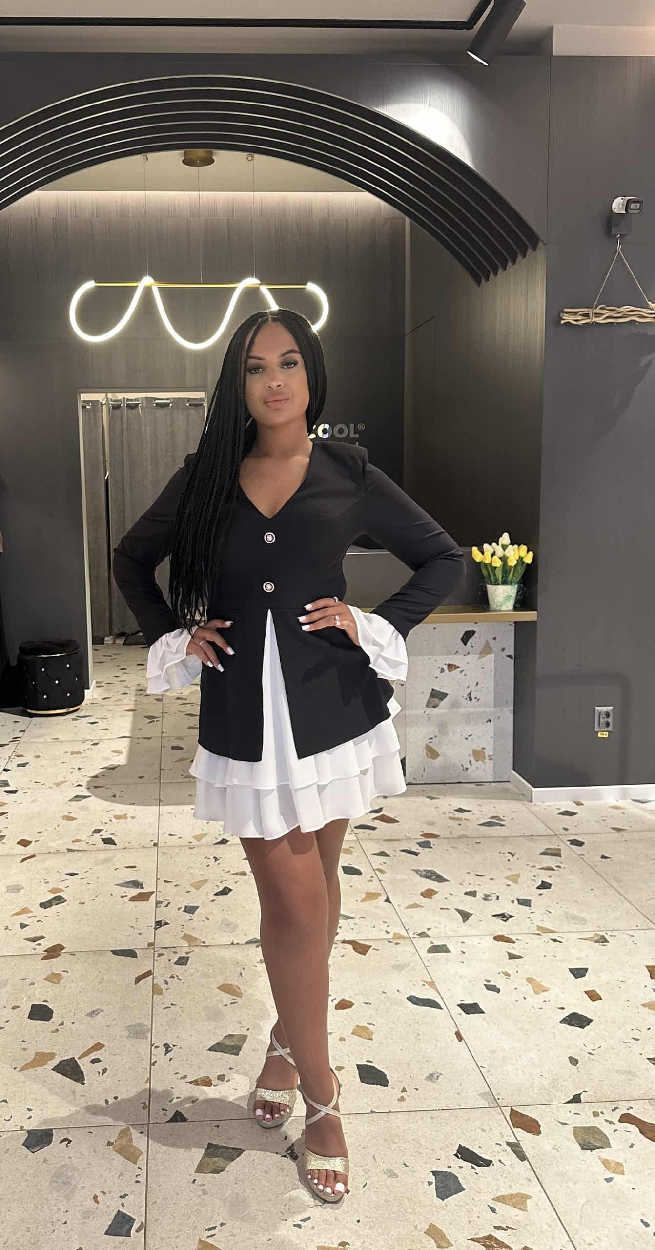 Rochie Scurtă Negru-Alb DYA463