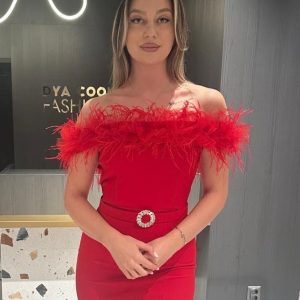 Rochie Lunga Rosie Cu Pene DYA646