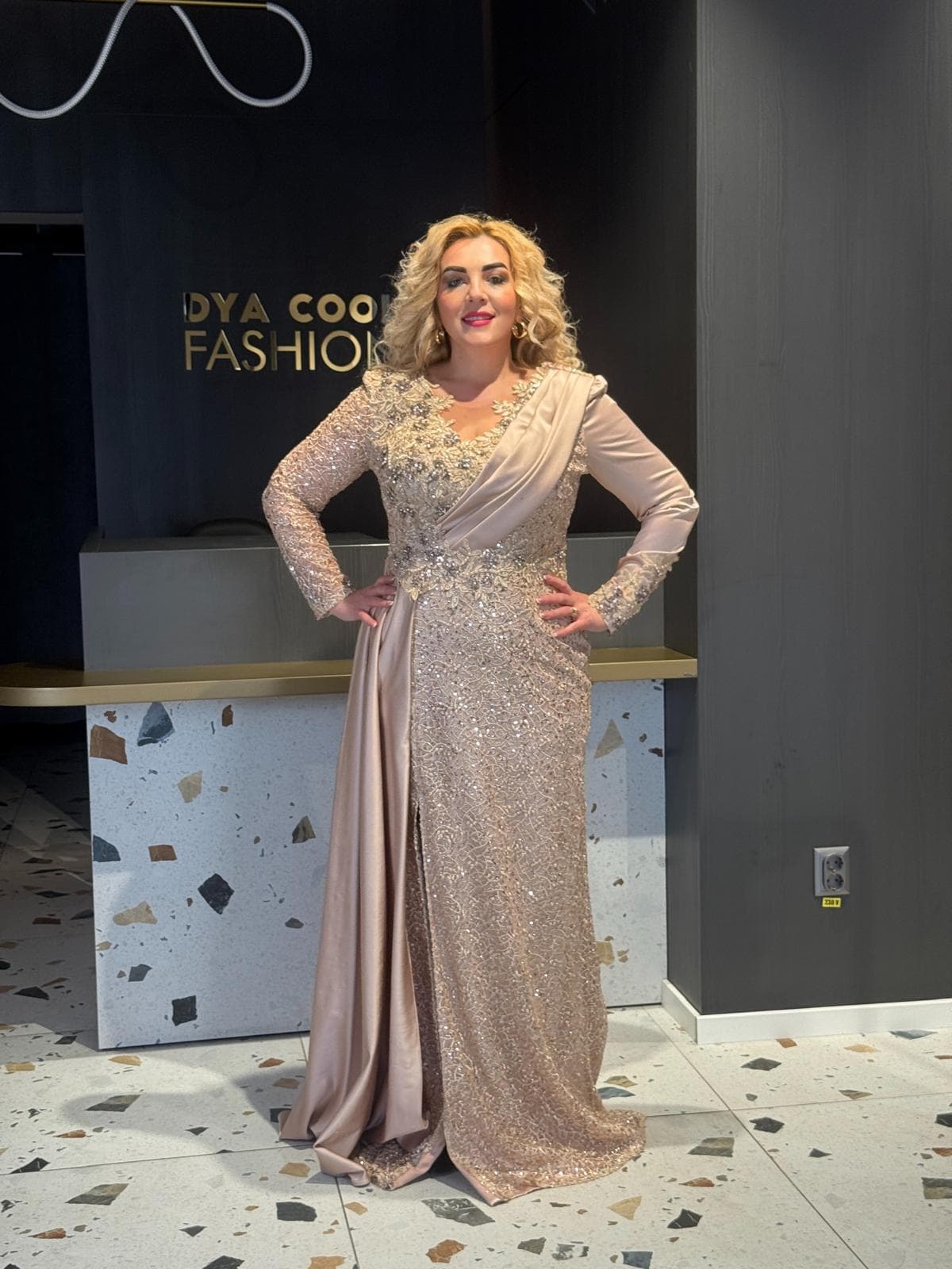 Rochie Lunga Lux Crem DYA715