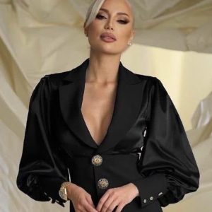 Rochie Midi Negru tip Sacou cu Nasturi DYA783