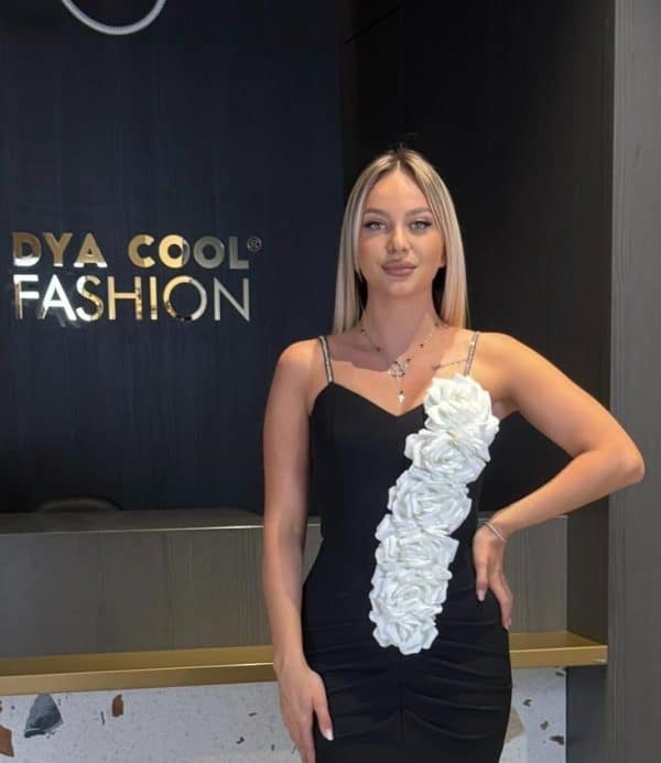 Rochie Midi Negru Flower DYA923