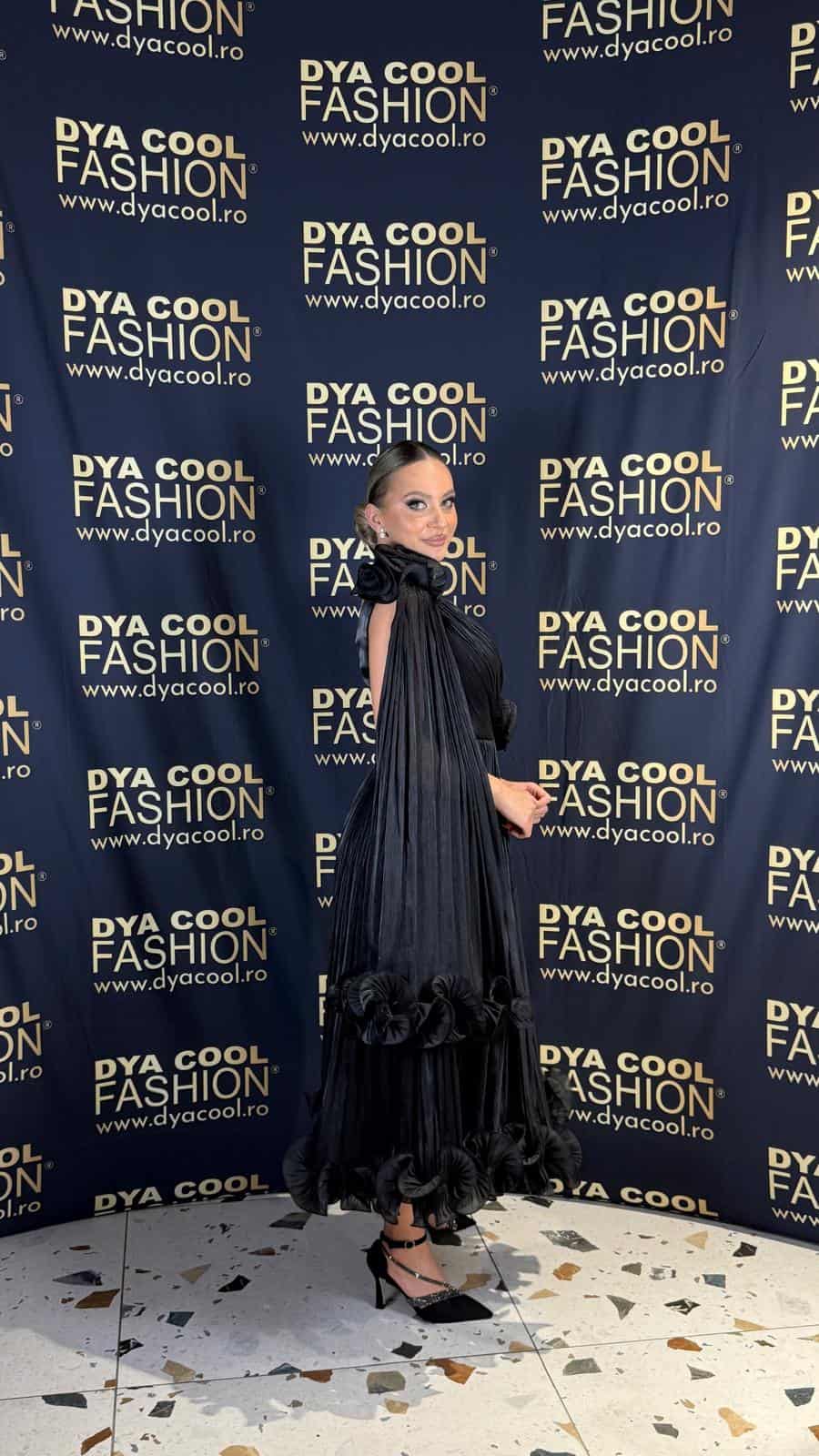 Rochie Midi Eleganta Negru cu Volane si Pliuri DYA987 - imagine 4