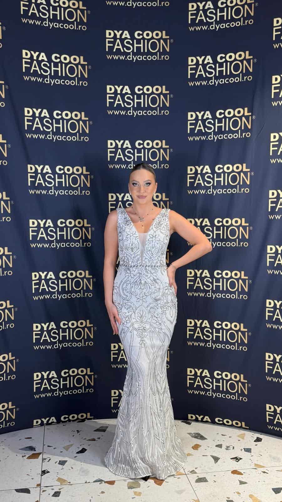 Rochie Lunga Alb Argintiu DYA990