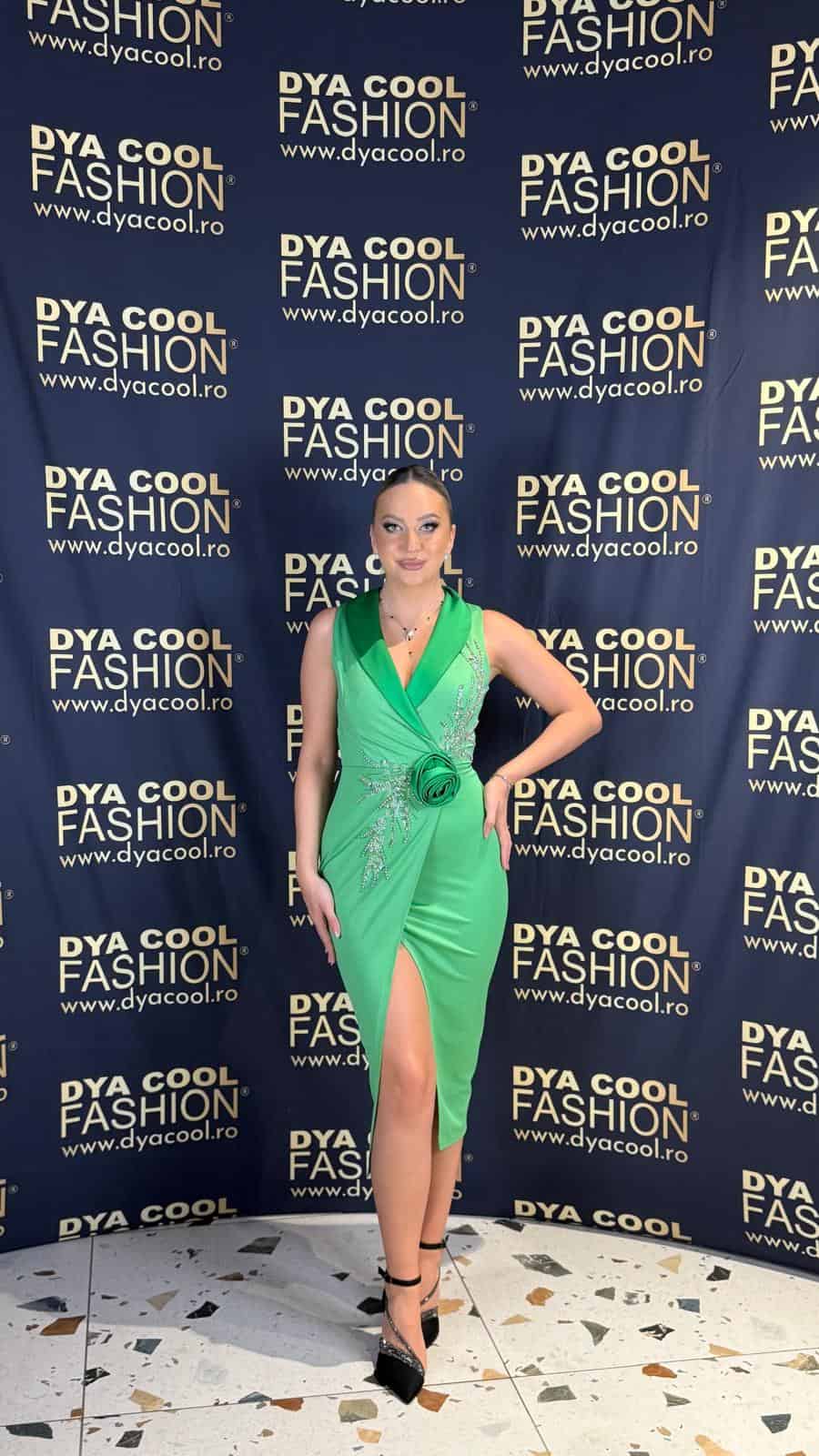 Rochie Midi Verde Fower DYA1002