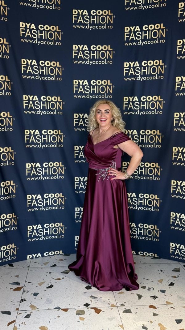 Rochie Lunga Burgundy Satin DYA996 - imagine 2