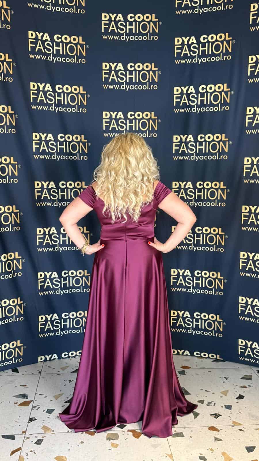 Rochie Lunga Burgundy Satin DYA996 - imagine 3