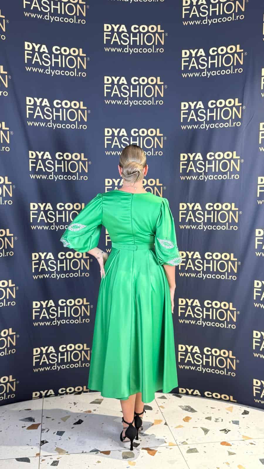 Rochie Midi Verde Satin Maneca 3/4 DYA970 - imagine 4