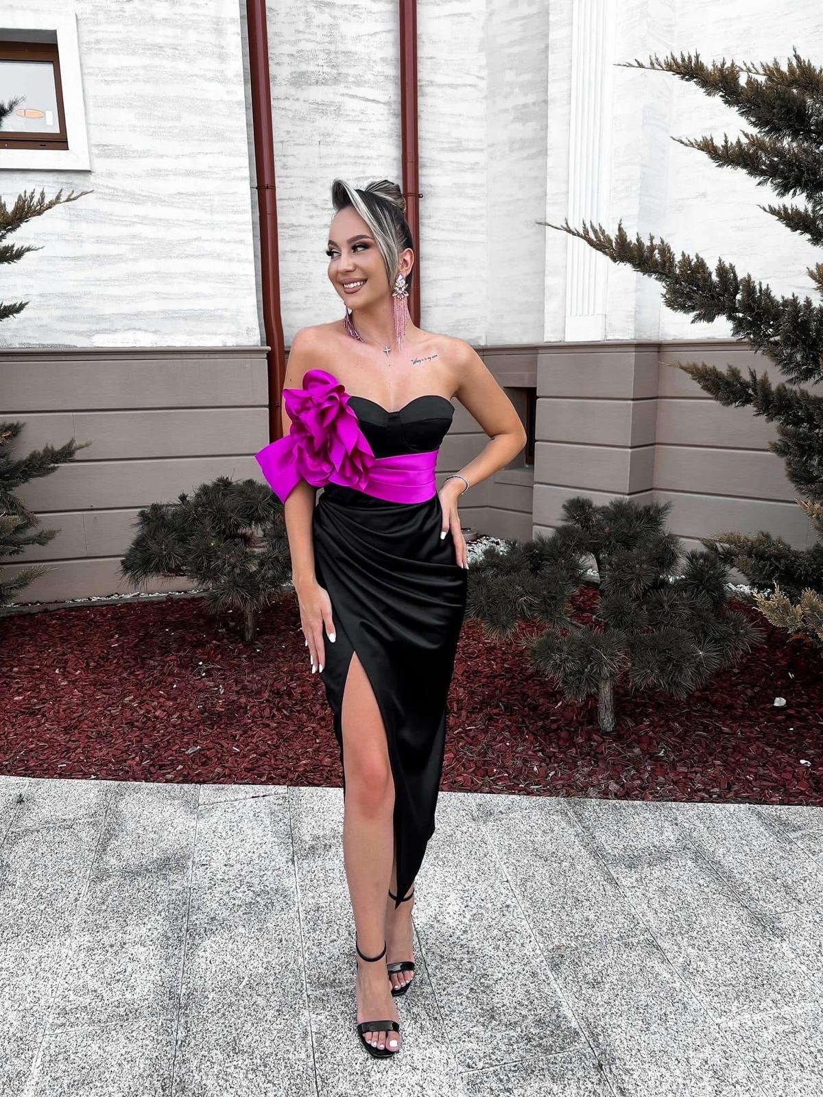 Rochie Midi Negru Flower Fuxia DYA1038