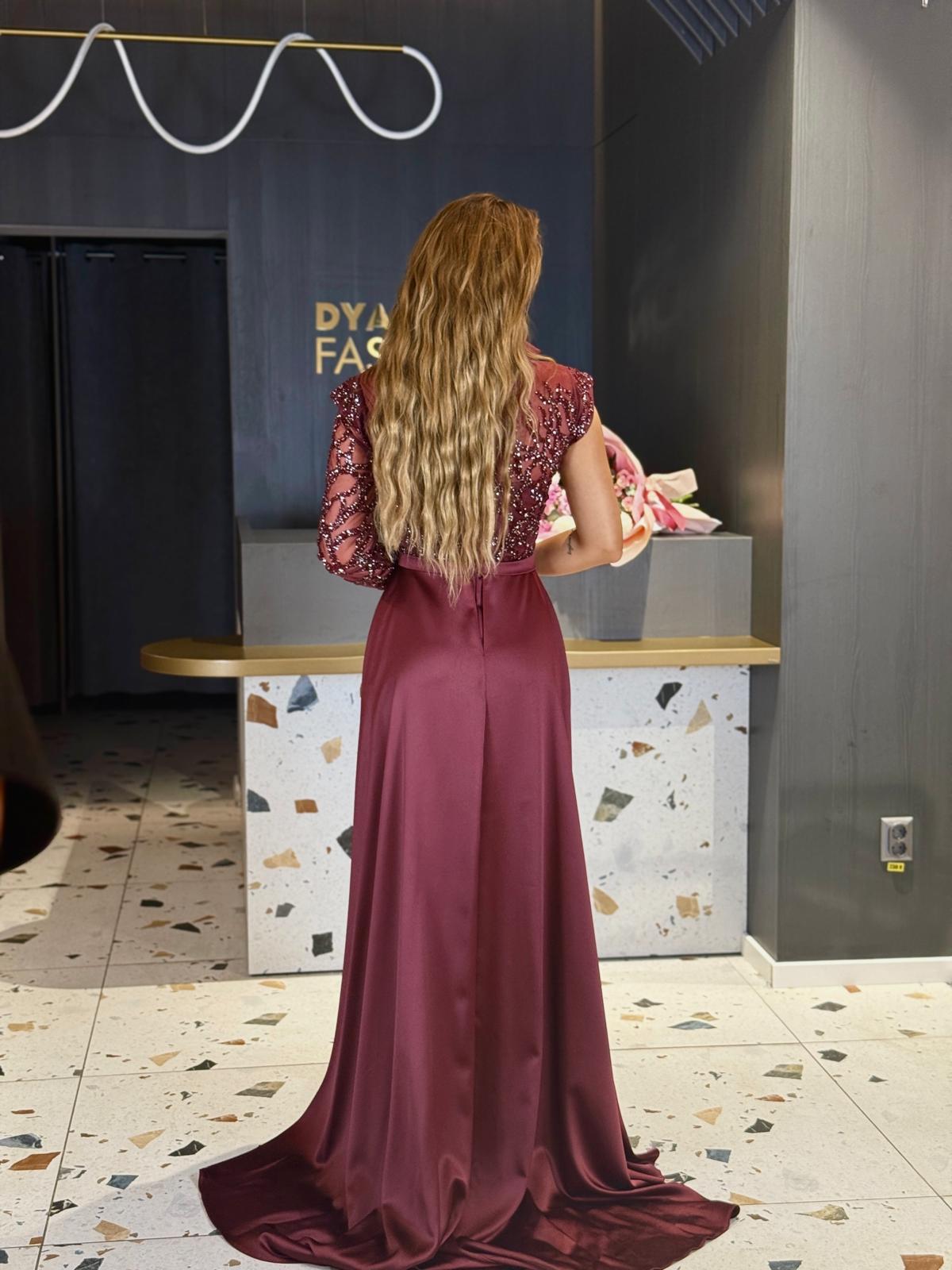 Rochie Burgundy cu Paiete Asimetrică DYA1142 - imagine 4