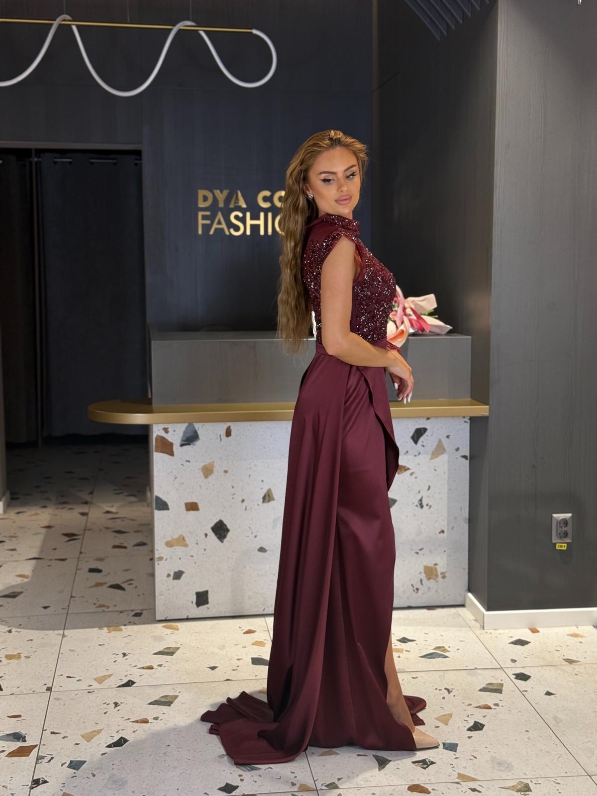 Rochie Burgundy cu Paiete Asimetrică DYA1142 - imagine 2
