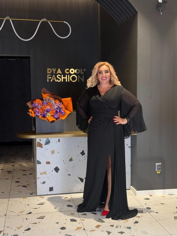 Rochie Lunga Neagră Elegantă cu Voal DYA1151