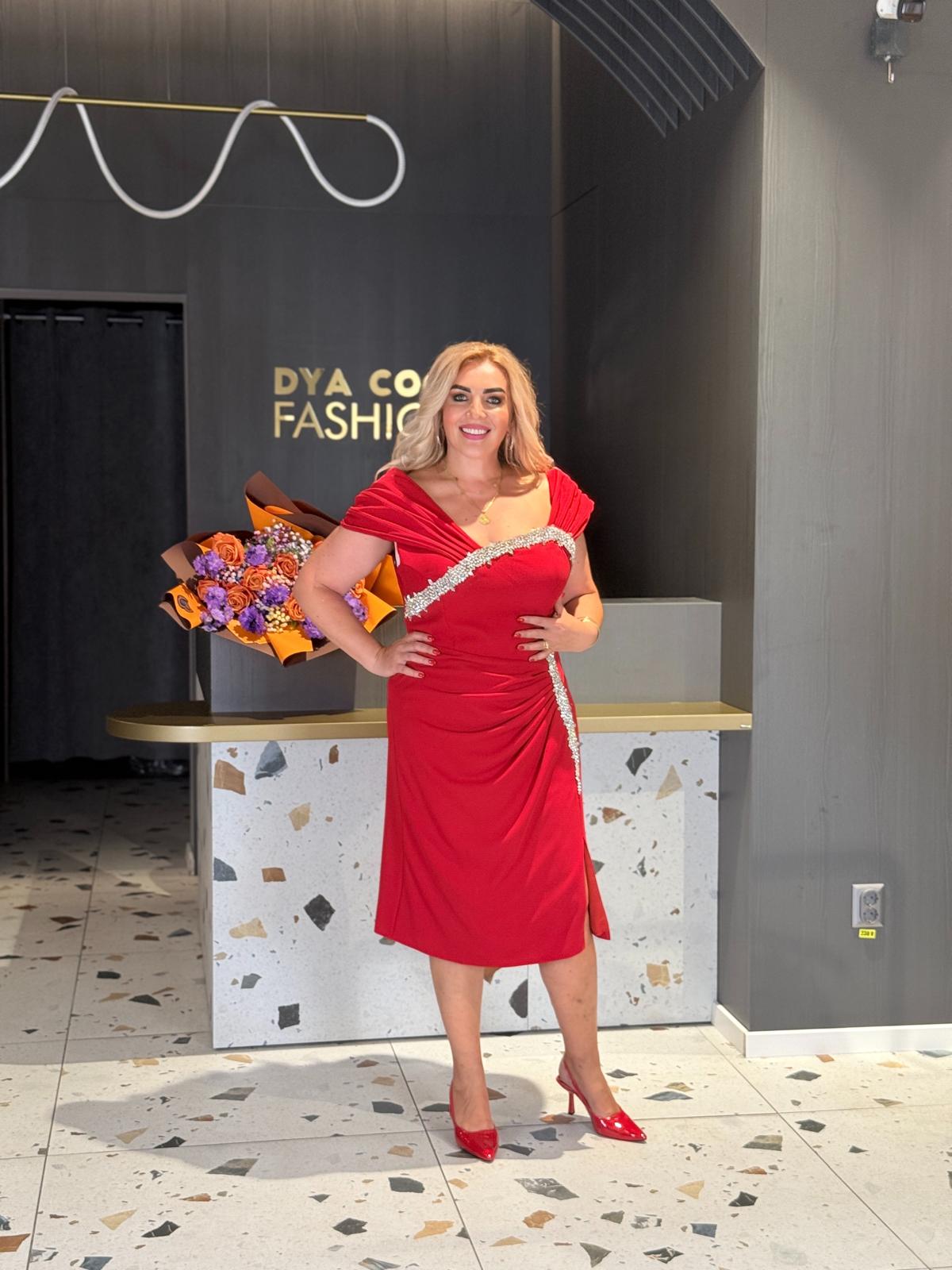 Rochie Midi Roșie cu Cristale DYA1161