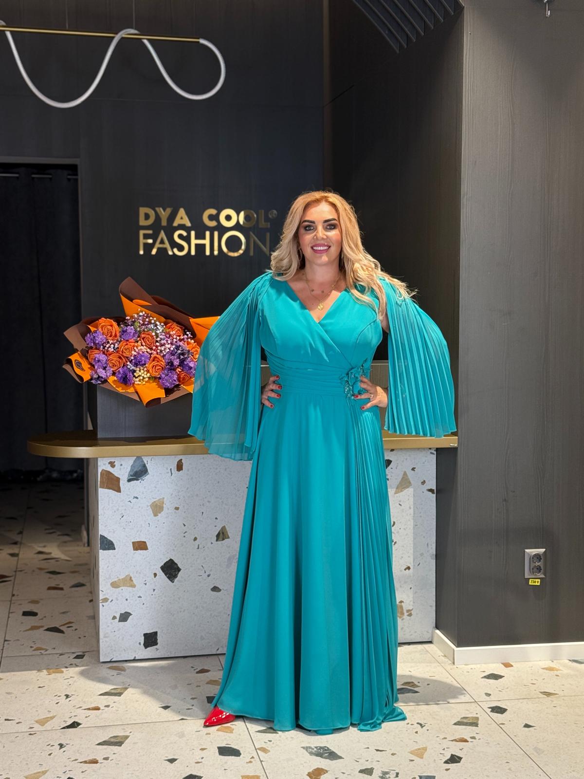Rochie Lungă Turcoaz Cu Mâneci Plisate DYA1178