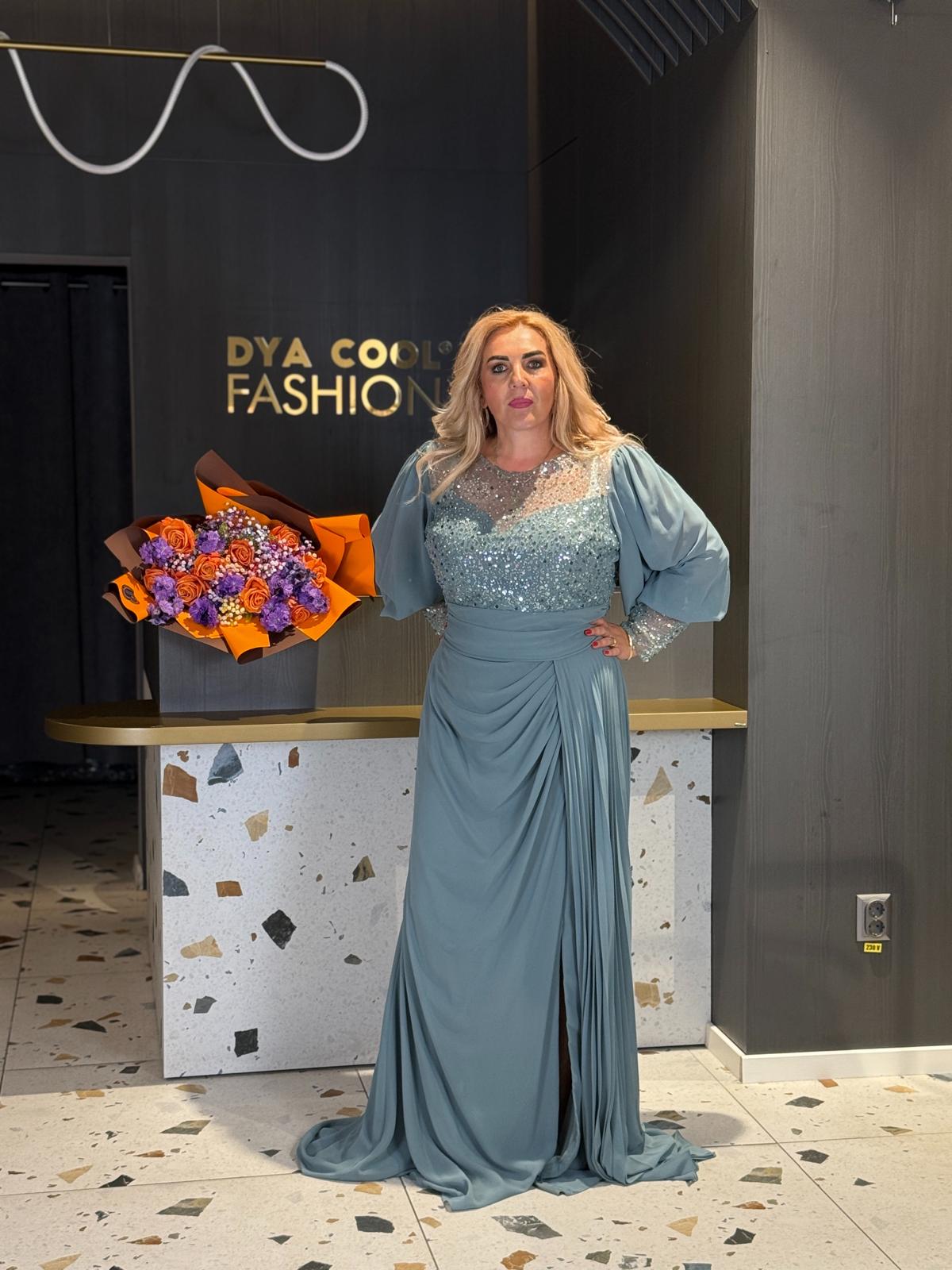 Rochie Lungă Gri-Albăstrui Cu Bust Din Paiete DYA1180