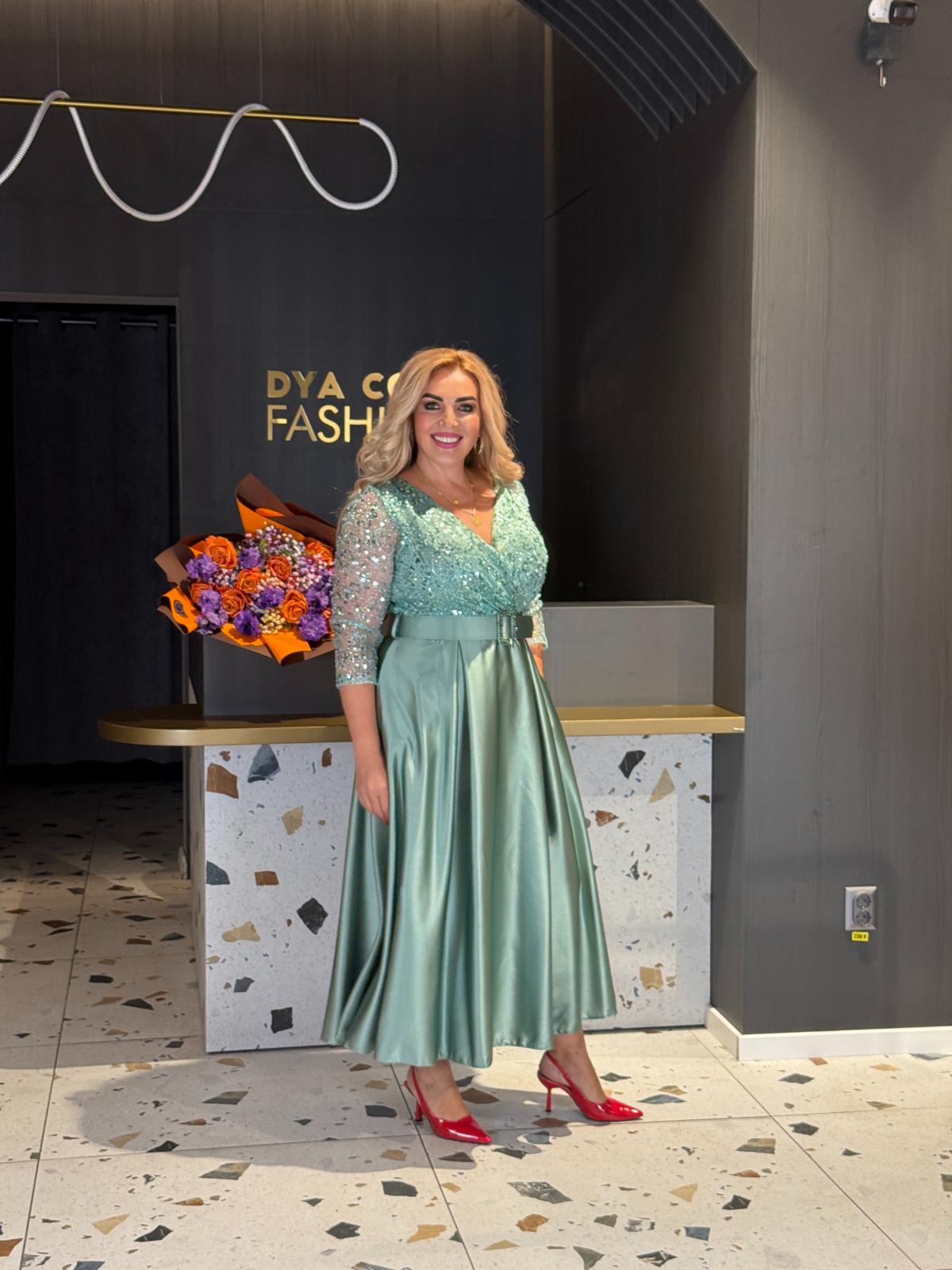 Rochie Midi Verde Mentă Cu Paiete, Fustă Satinată Și Buzunare STN DYA1193 - imagine 2