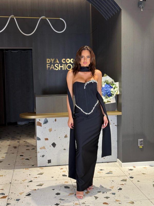 Rochie Lunga Neagra Cu Corset Si Detalii Argintii DYA1203