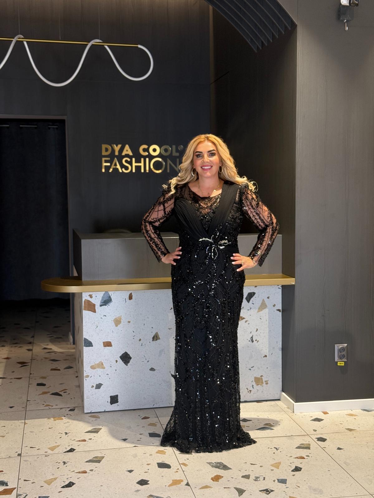 Rochie Lunga Neagra  Cu Paiete Si Maneci Lungi DYA1232