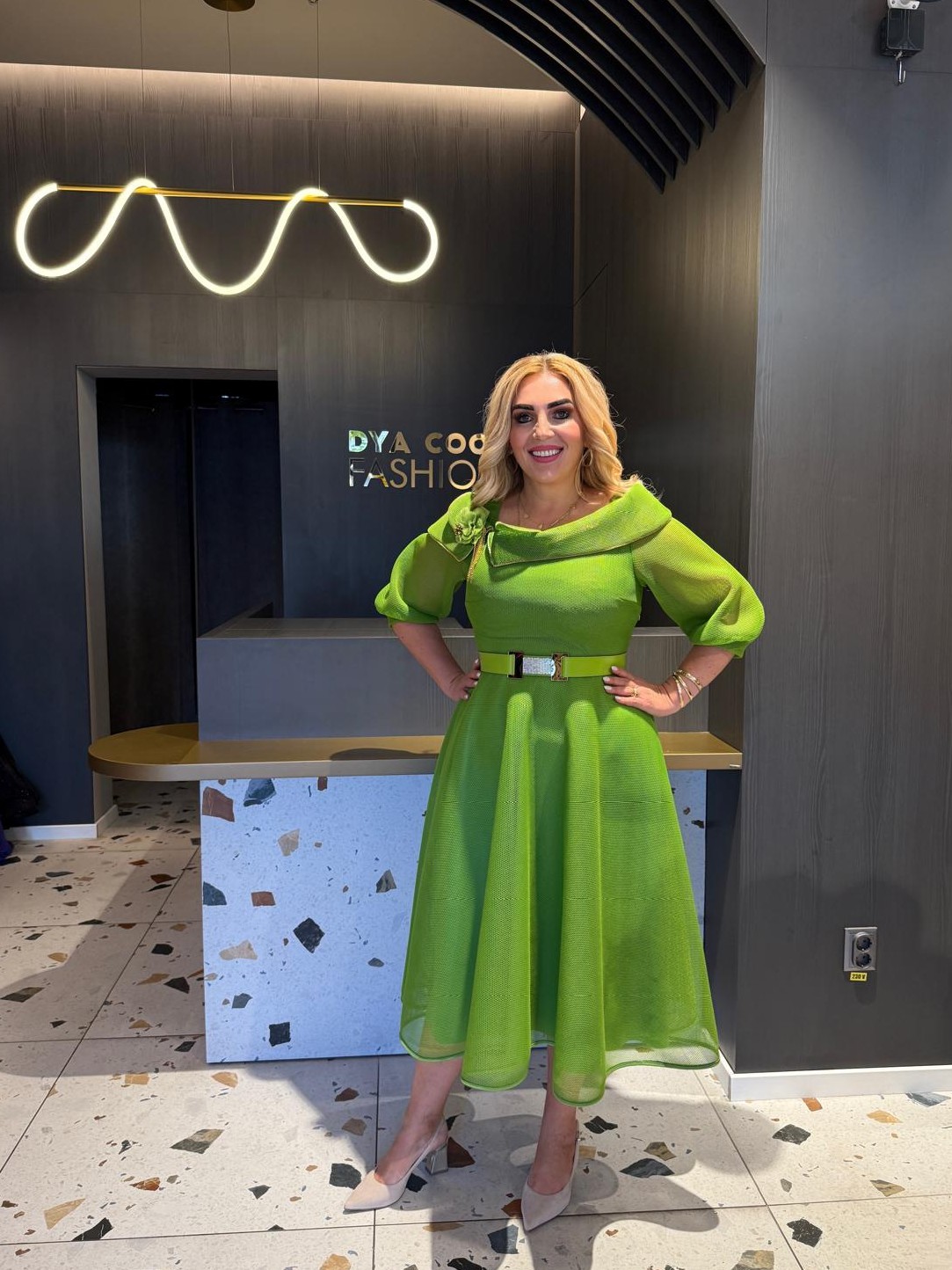 Rochie Midi Verde Din Voal  Și Mâneci Bufante DYA1235