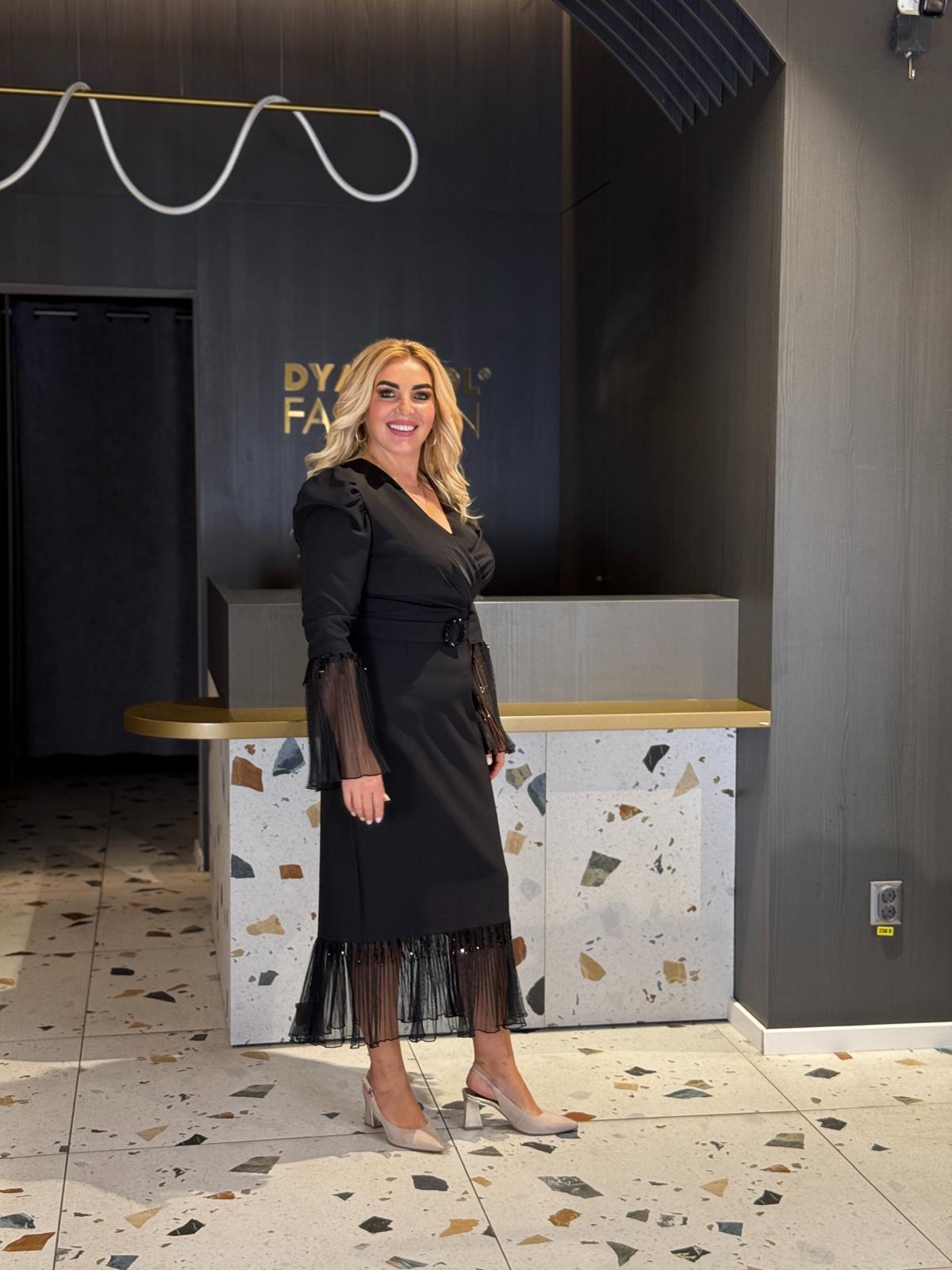 Rochie Midi Neagră Cu Detalii Plisate DYA1239 - imagine 2