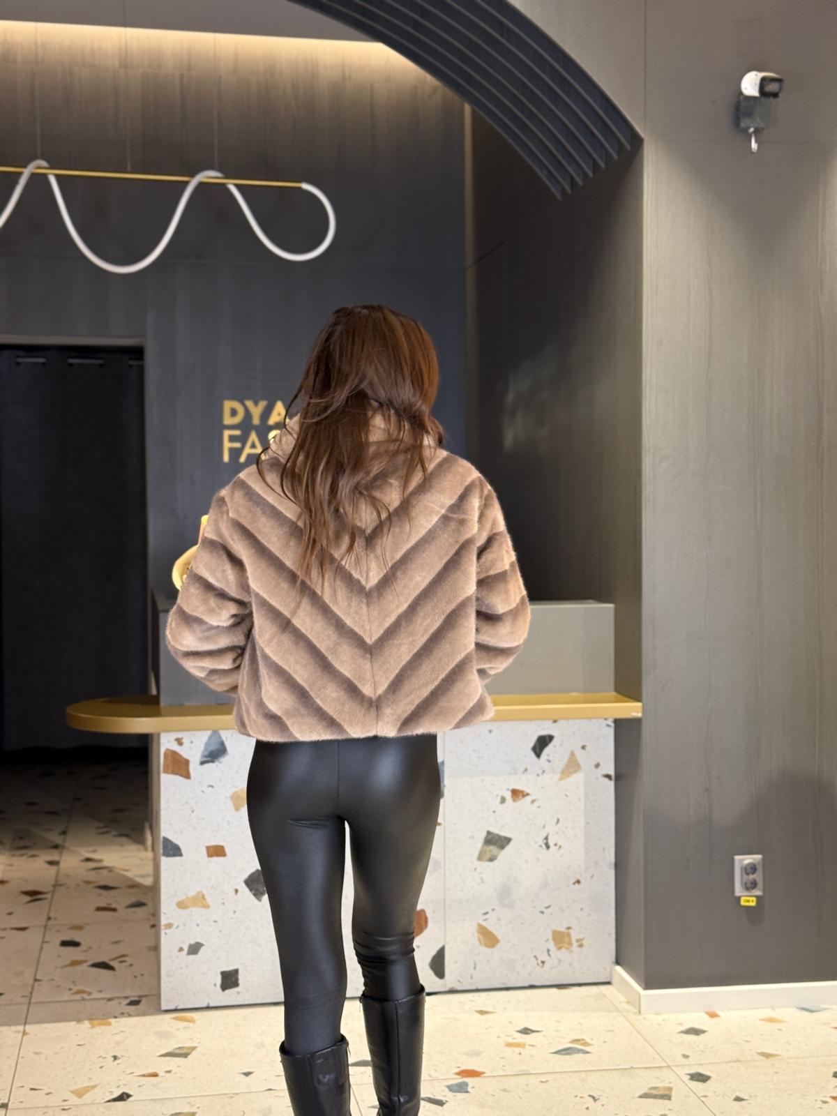Jachetă Din Blană Ecologică Cappuccino Oversize DYA1254 - imagine 5