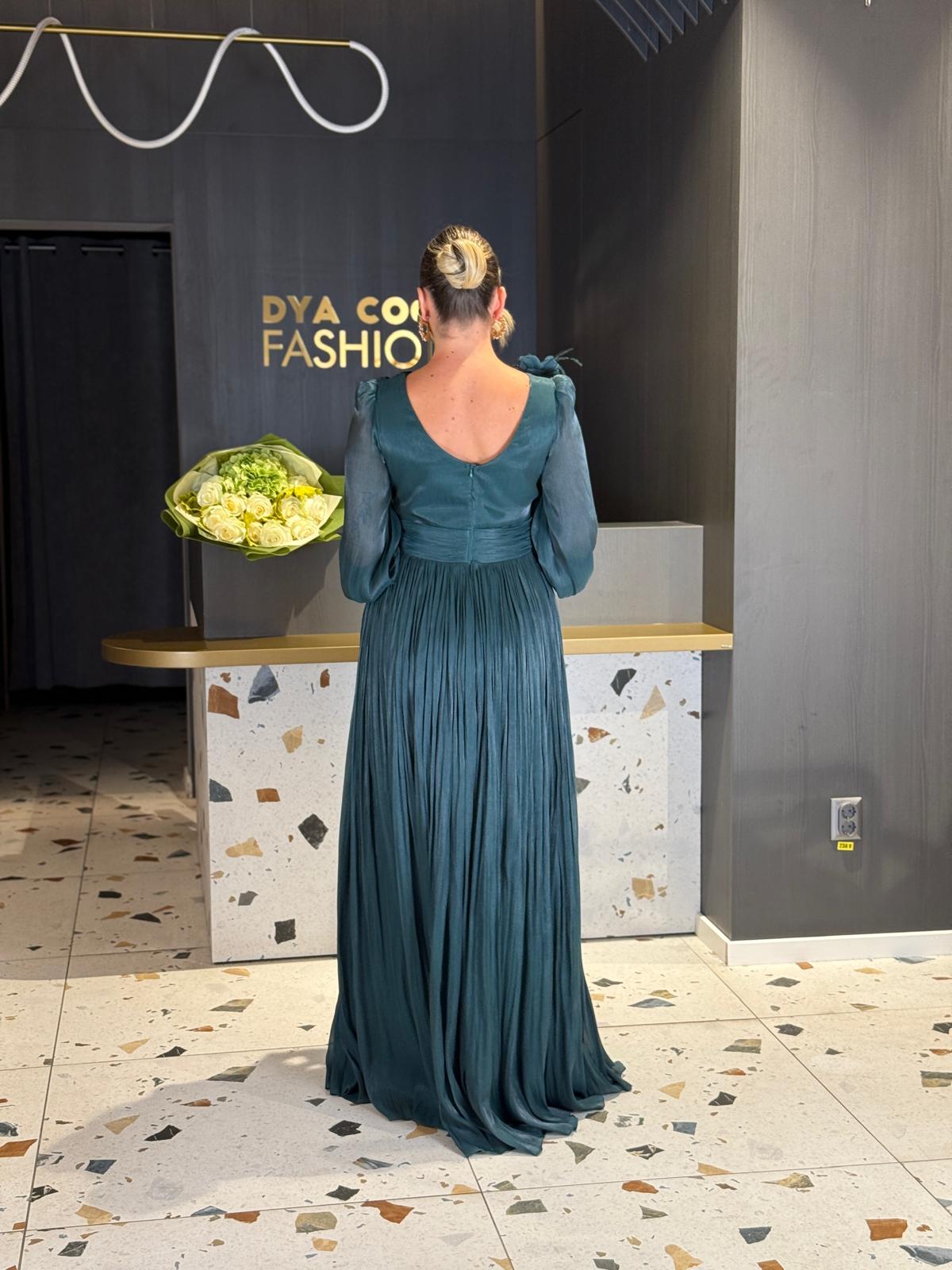 Rochie Lungă Verde Smarald cu Plisaje DYA1286 - imagine 4