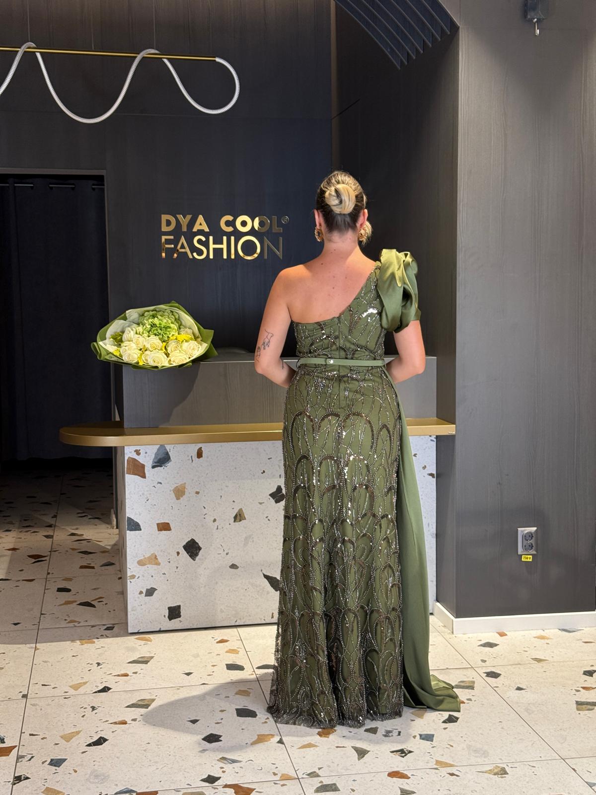 Rochie Lungă Verde Un Umăr DYA1266 - imagine 4