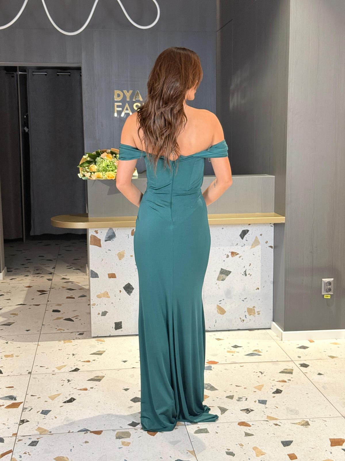 Rochie Lungă Verde Smarald cu Mâneci Căzute DYA1295 - imagine 4