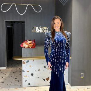 Rochie Catifea Bleumarin Cu Perle Și Cristale DYA1337