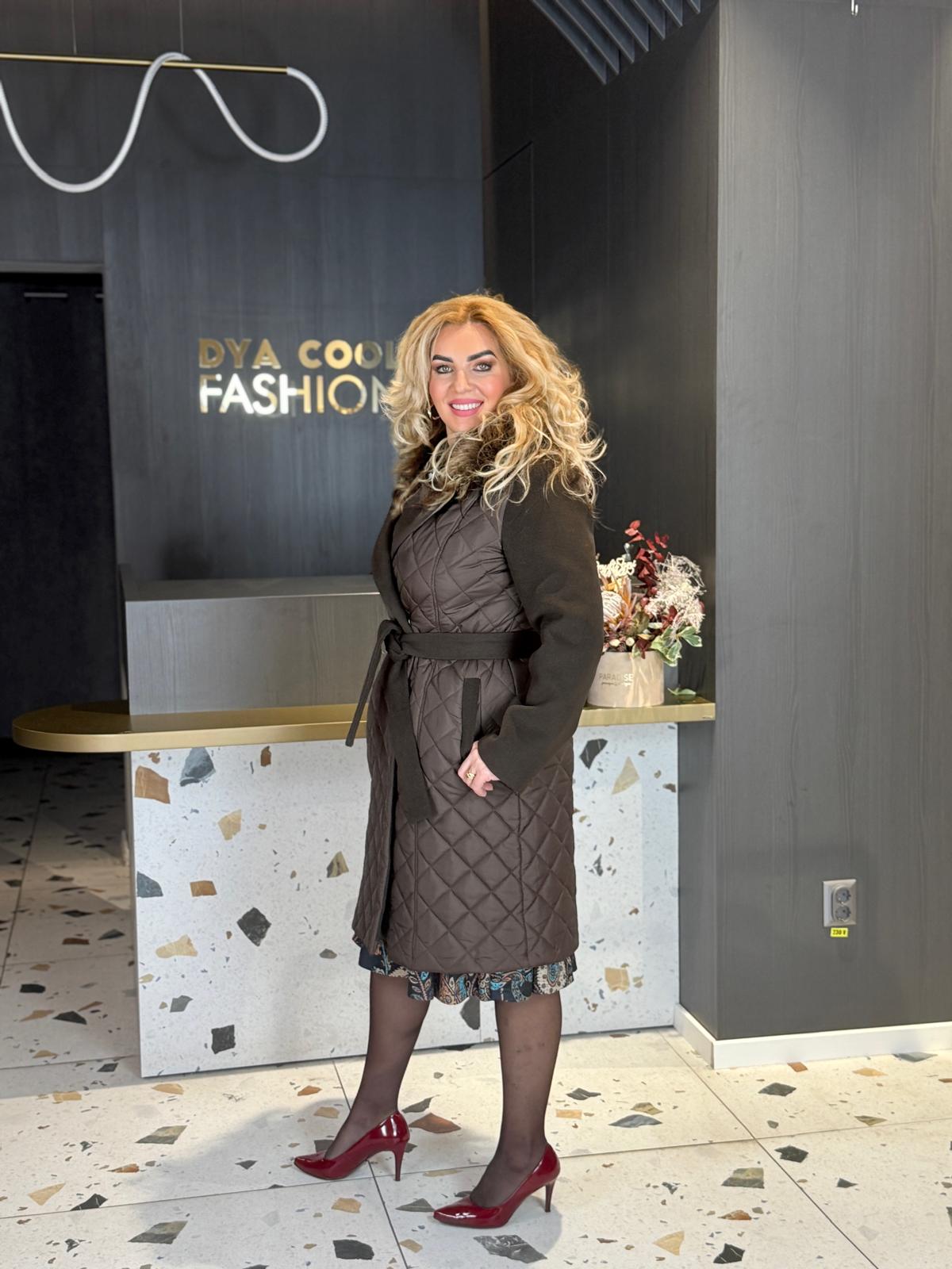 Palton Maro cu Secțiune Matlasată și Curea în Talie DYA1371 - imagine 2