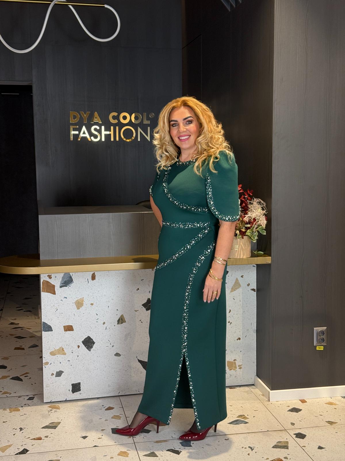 Rochie Lungă Verde Elegantă Cu Aplicații Strălucitoare DYA1368 - imagine 3