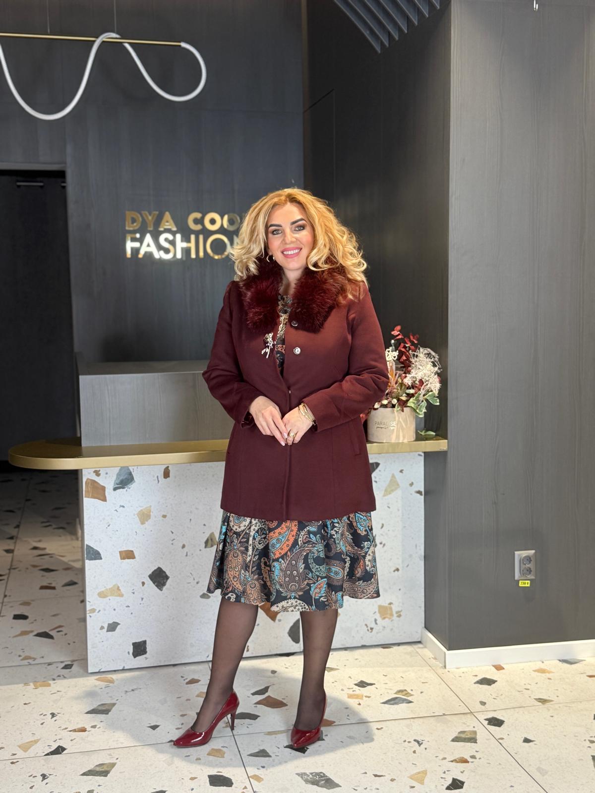 Palton Bordo cu Guler din Blană DYA1374