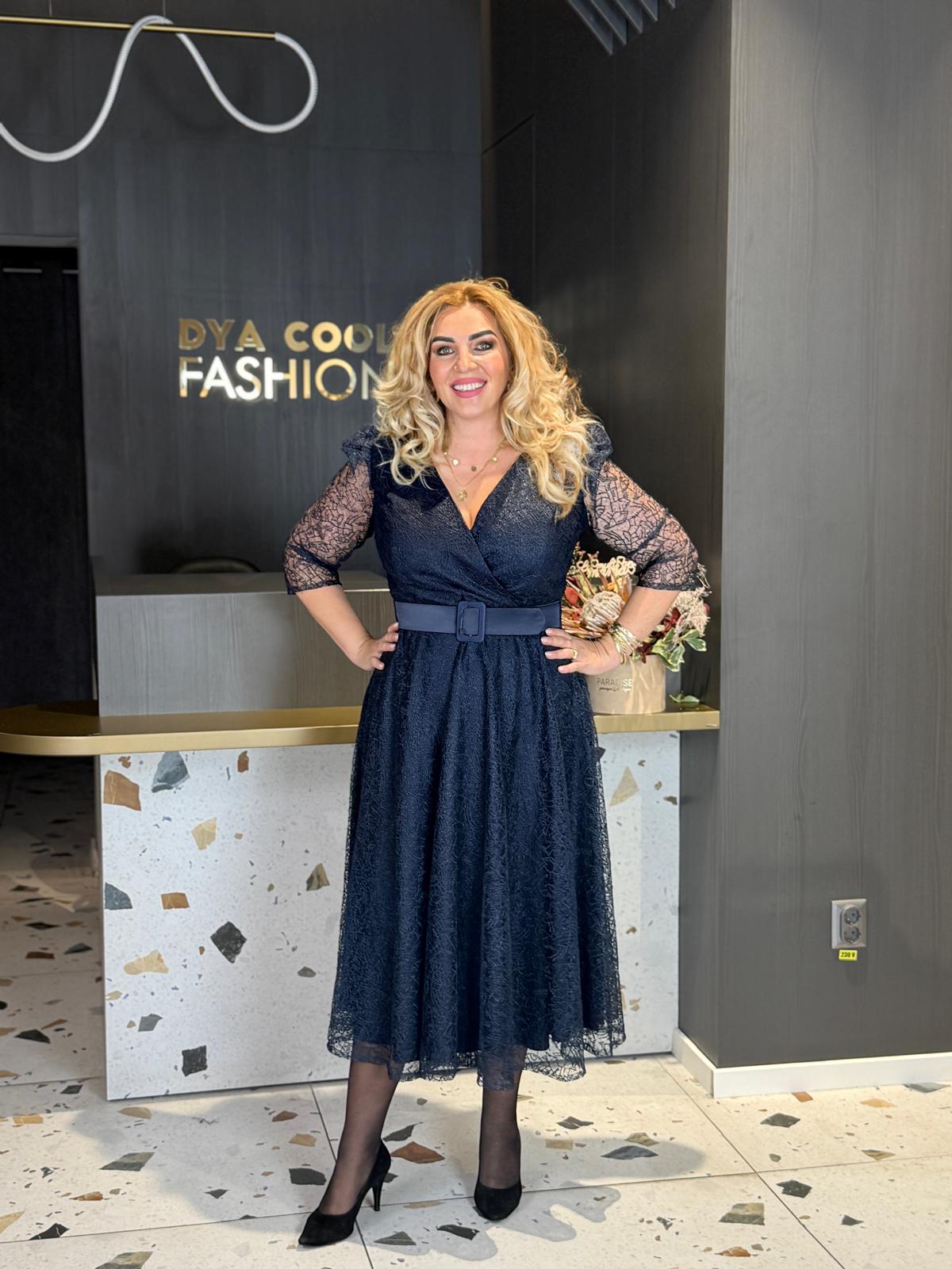 Rochie Midi Bleumarin din Dantelă cu Cordon în Talie DYA1379