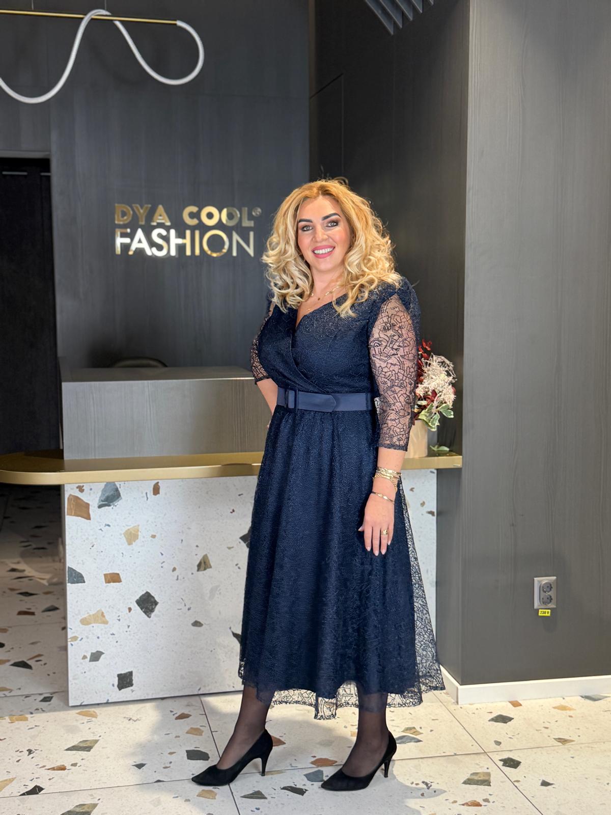 Rochie Midi Bleumarin din Dantelă cu Cordon în Talie DYA1379 - imagine 3