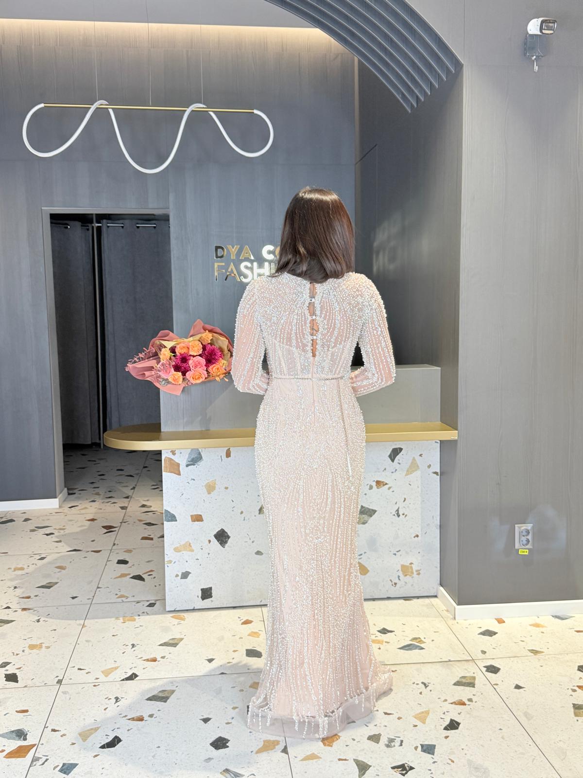 Rochie Lungă Nude Cu Perle și Mâneci Lungi DYA1404 - imagine 6