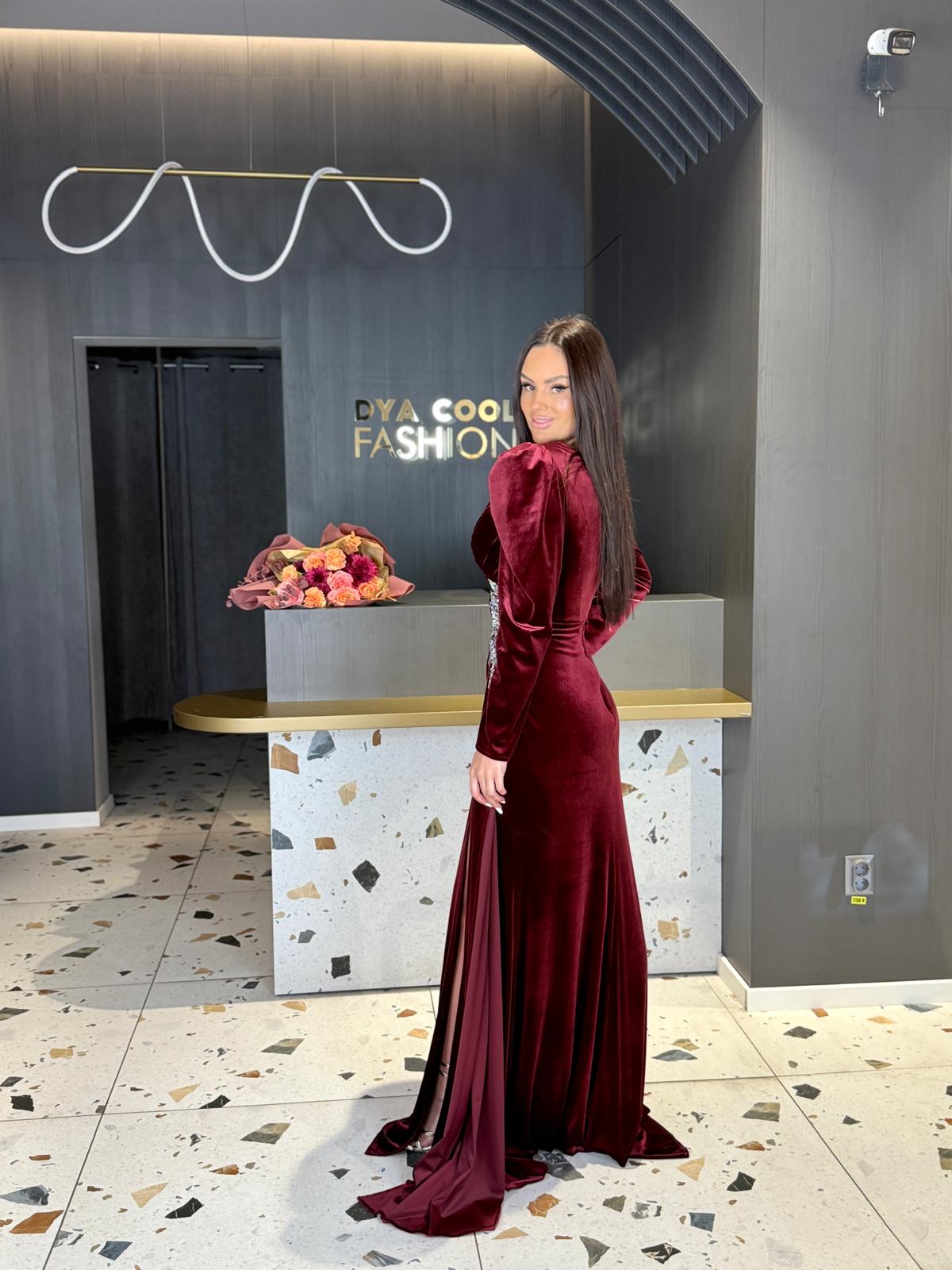 Rochie Lungă Din Catifea Burgundy DYA1275 - imagine 3