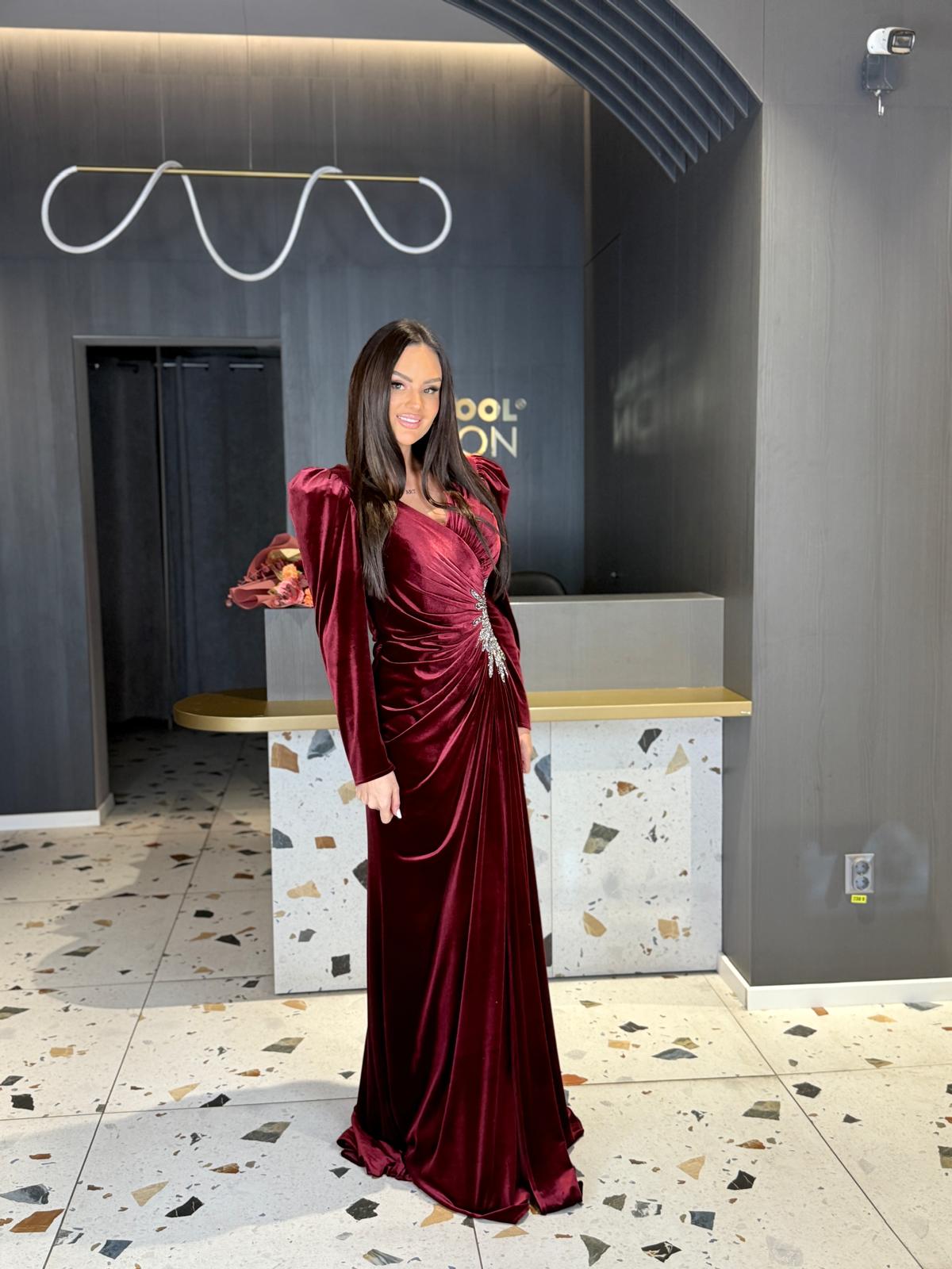 Rochie Lungă Din Catifea Burgundy DYA1275 - imagine 2