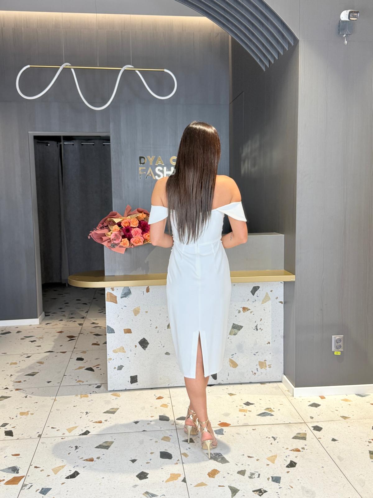 Rochie Midi Albă Cu Perle Și Umeri Căzuți DYA1442 - imagine 4