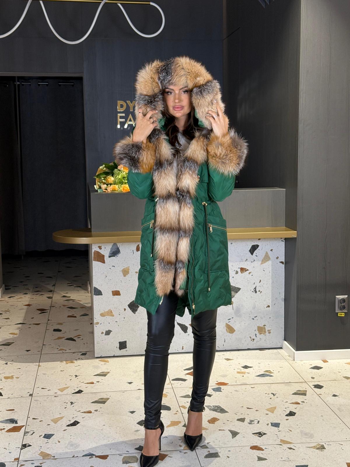 Geacă Lungă Verde Cu Blană Naturală DYA1448