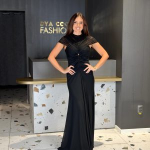 Rochie Lunga Neagra Cu Tull Drapat DYA1466